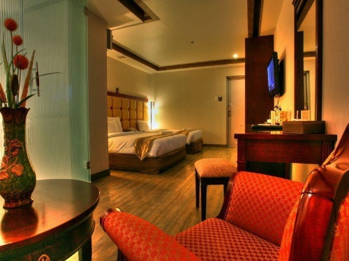 M Chereville Hotel Manila image 10