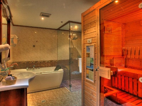 M Chereville Hotel Manila image 9